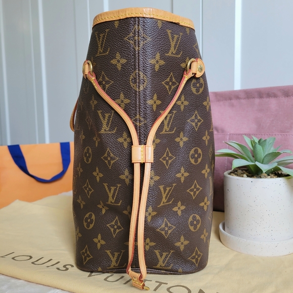 💕Beautiful CLASSIC Tote Bag Louis Vuitton Neverfull Mm Monogram - Picture 12 of 16